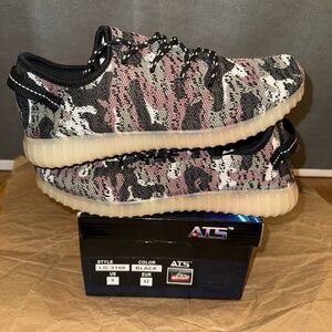 (New with box) ATS shoes SZ:8M